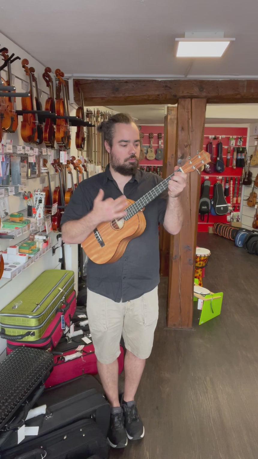 CASCHA Baritone Mahogany Ukulele with Case HH2243